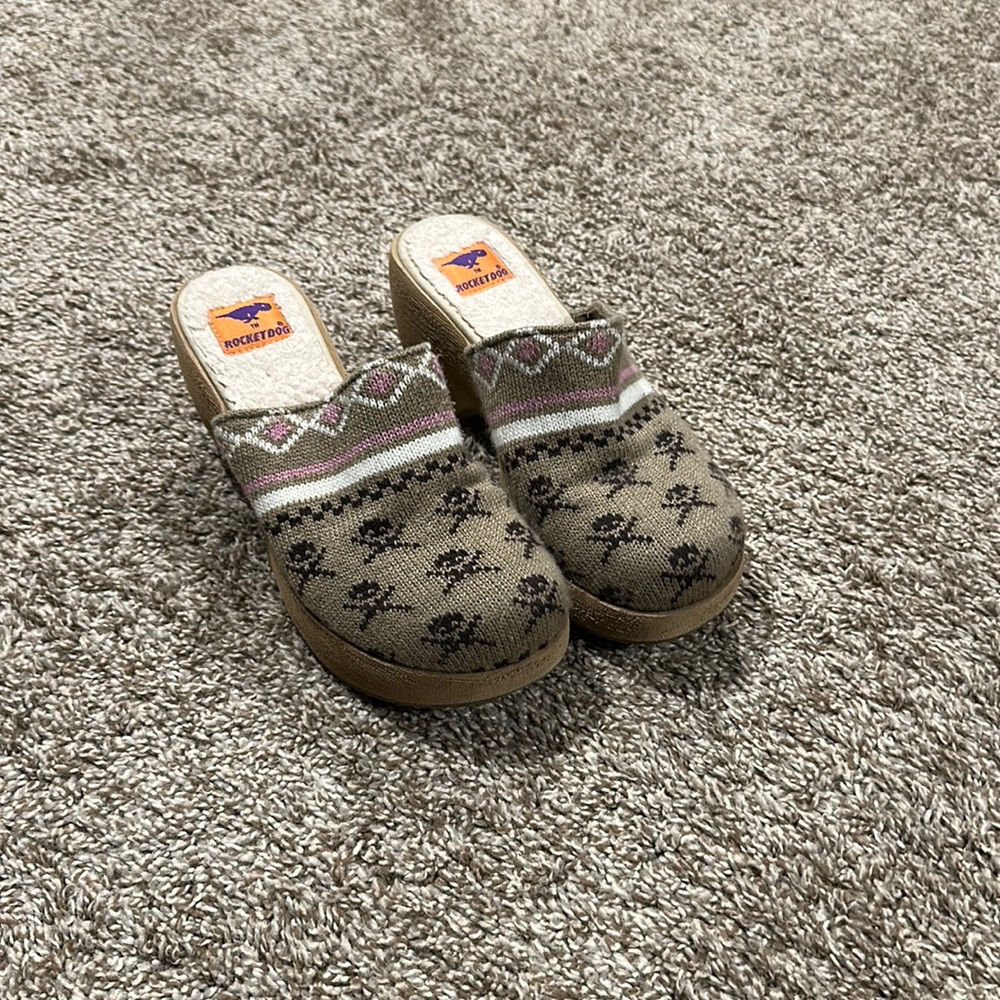 Rocket dog clogs Shoes